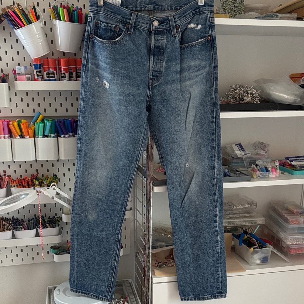 Levi's Women's Straight Leg Blue Jeans